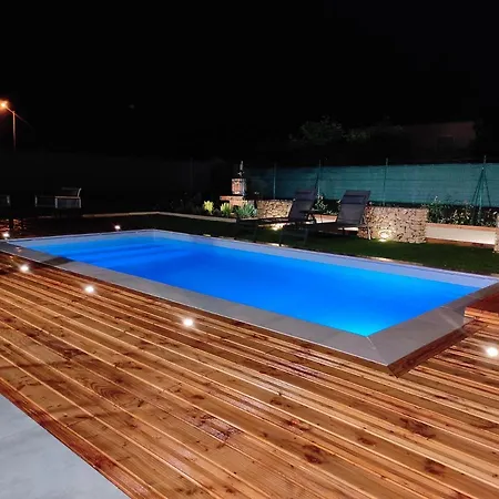 Villa Les Romarins Vallon-Pont-dʼArc Exterior foto